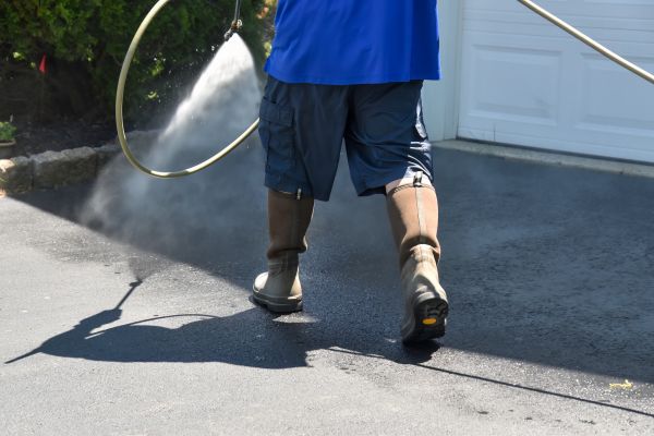 Asphalt Driveway Cleaning in Breckenridge