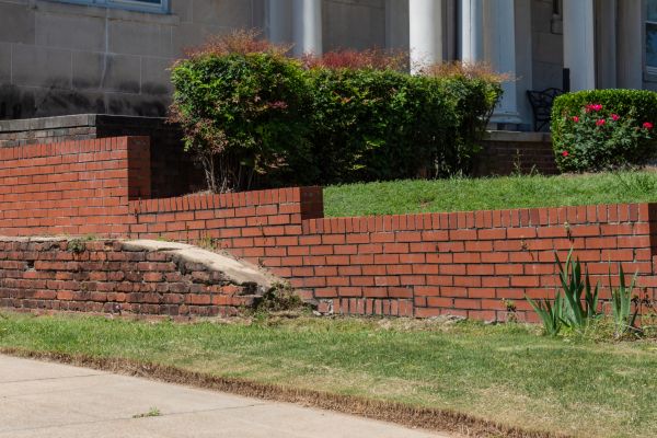 Retaining Wall Cleaning in Breckenridge